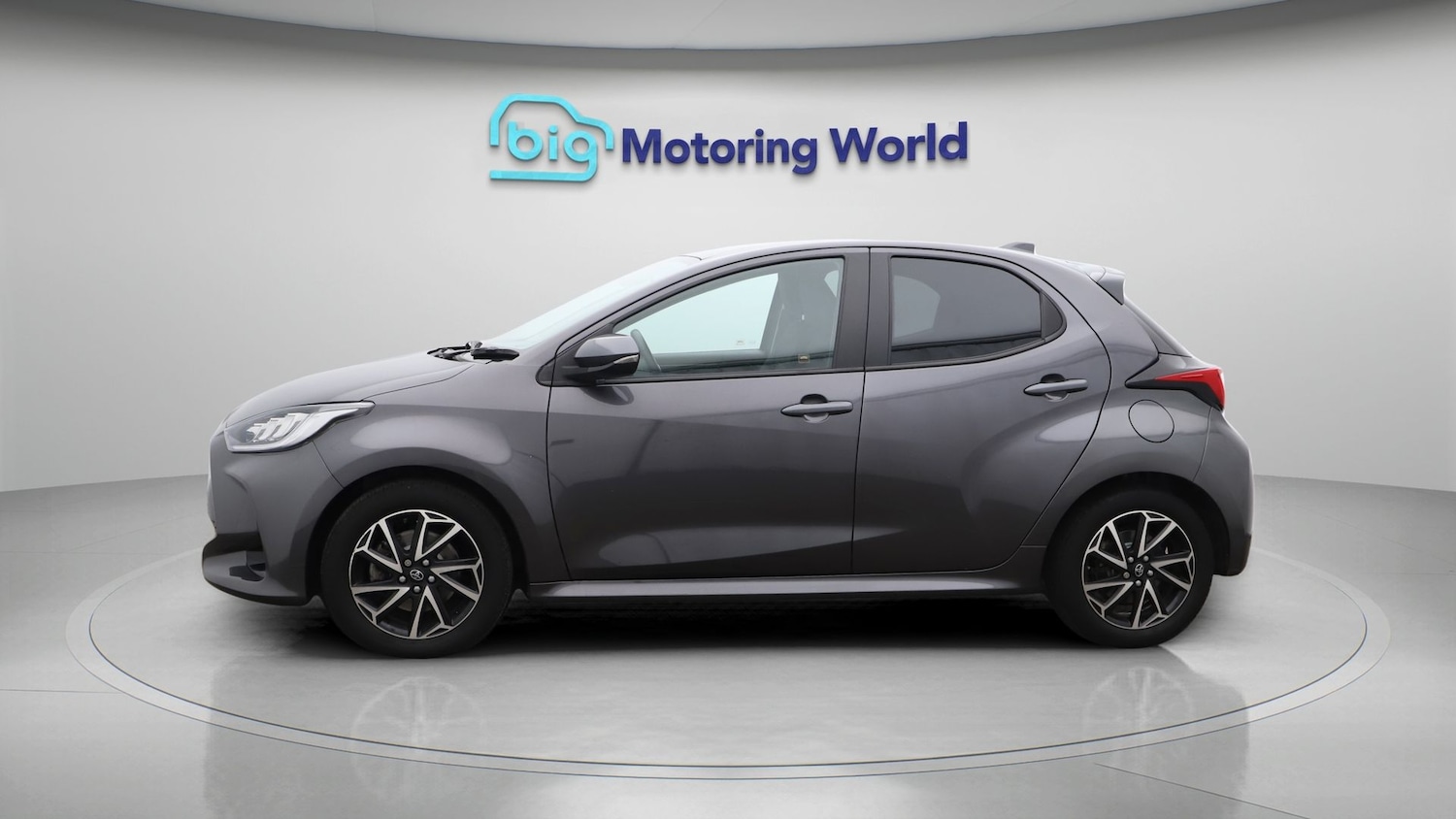 Used Toyota Yaris 2023 for sale - 77618602: Photo 4