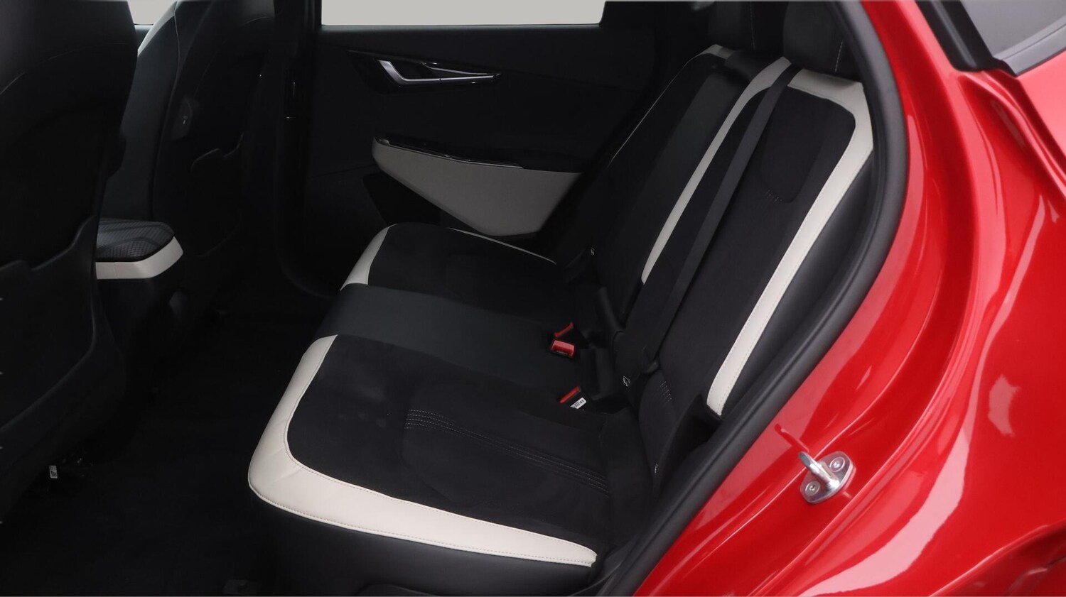 Used Kia EV6 for sale - 76735157: Photo 17