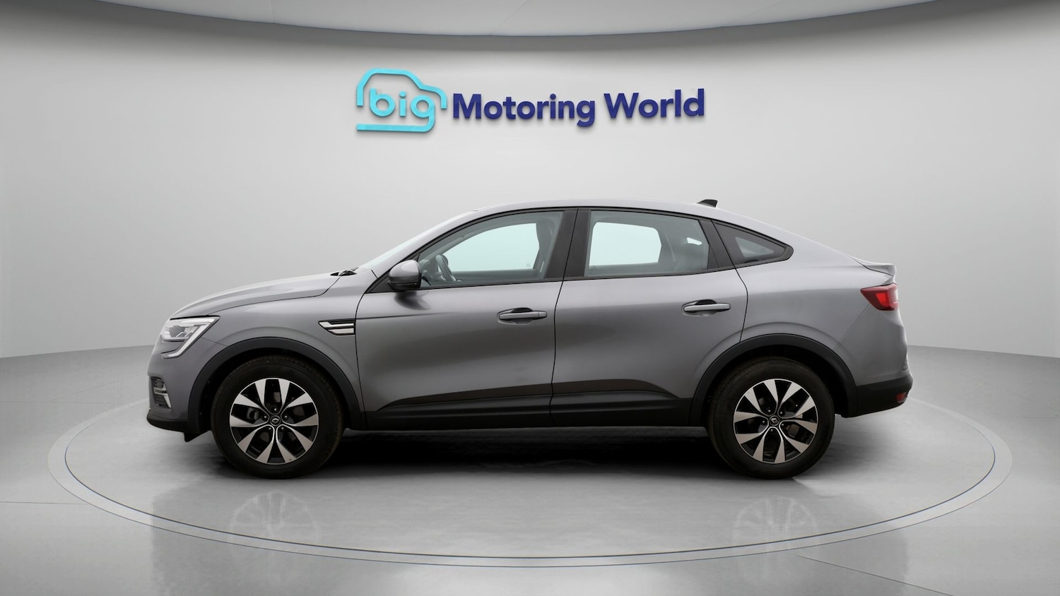 Used Renault Arkana 2023 for sale - 77459807: Photo 4