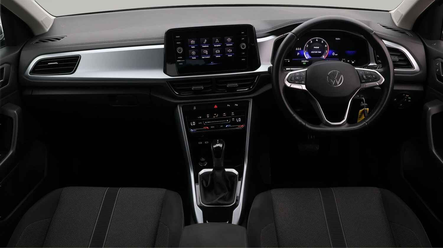 Used Volkswagen T-Roc 2023 for sale - 77293918: Photo 13