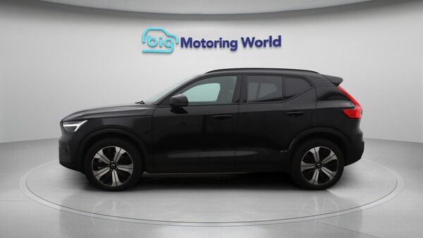 Used Volvo XC40 2022 for sale - 76152102: Photo 5