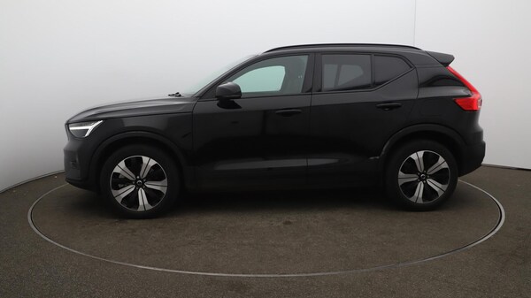 Used Volvo XC40 2022 for sale - 76152102: Photo 65