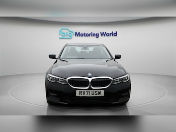 Used BMW 3 Series 2021 for sale - 77492297: Photo