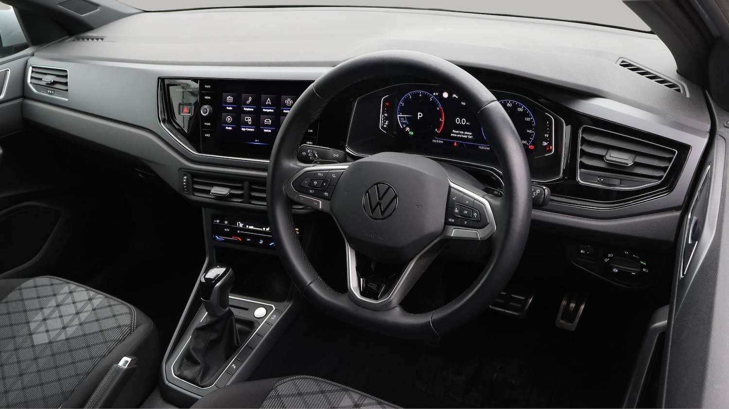 Used Volkswagen Polo 2023 for sale - 77610501: Photo 9