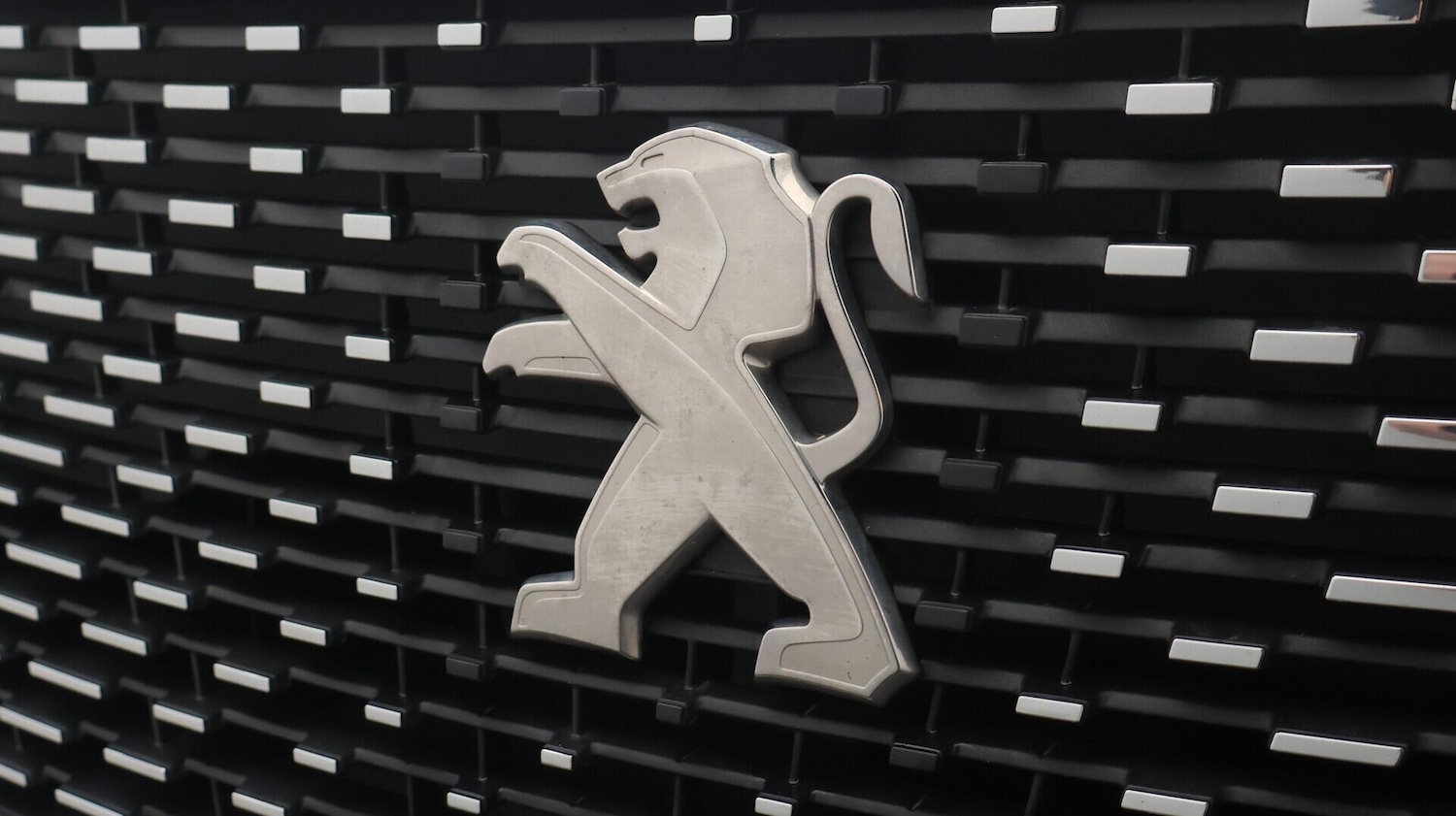 Used Peugeot 2008 2022 for sale - 76538314: Photo 22