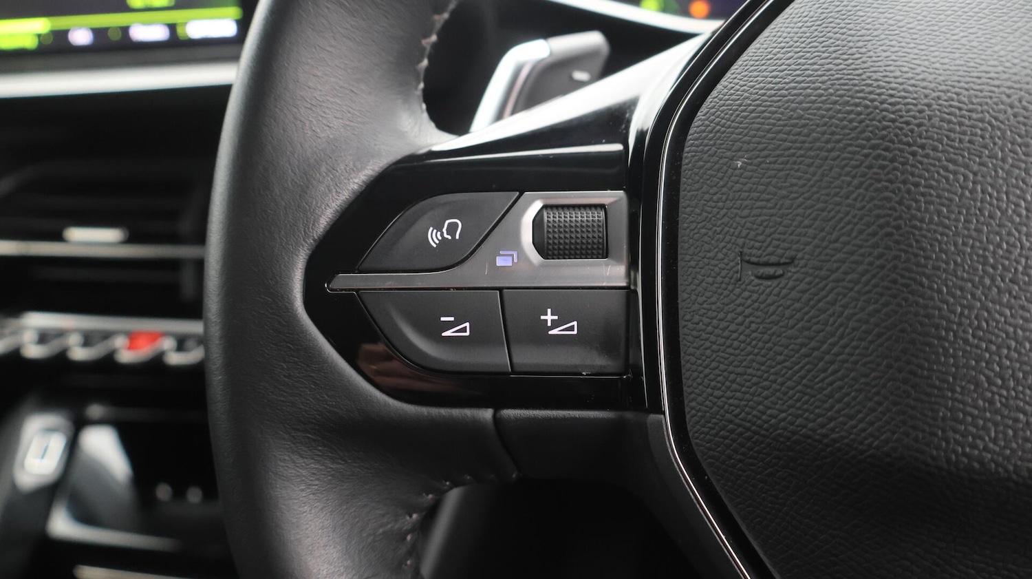 Used Peugeot 2008 2022 for sale - 76538314: Photo 24