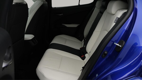 Used Lexus UX 2023 for sale - 76307497: Photo 17