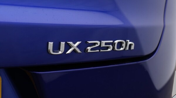 Used Lexus UX 2023 for sale - 76307497: Photo 25