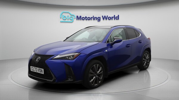 Used Lexus UX 2023 for sale - 76307497: Photo 4