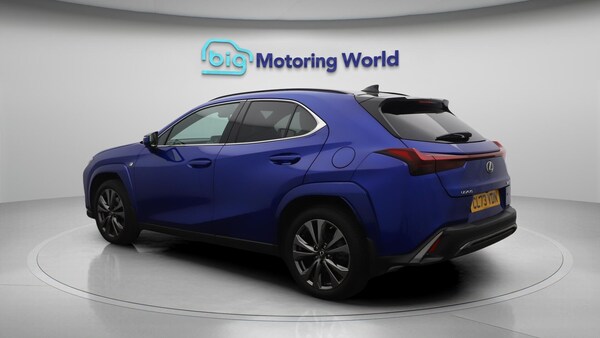 Used Lexus UX 2023 for sale - 76307497: Photo 6