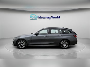 Used BMW 3 Series 2022 for sale - 77845239: Photo