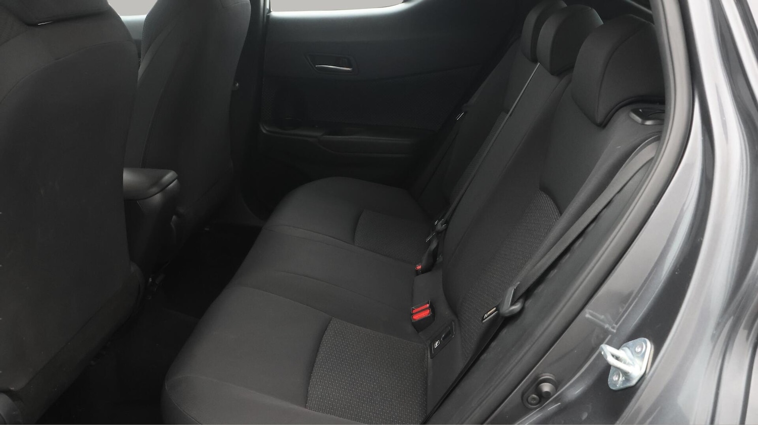 Used Toyota C-HR for sale - 76727220: Photo 17