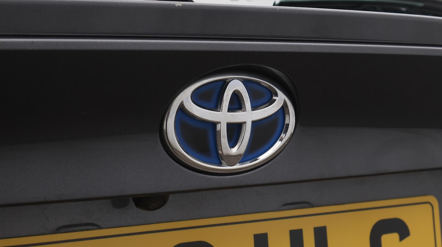 Used Toyota C-HR for sale - 76727220: Photo 23