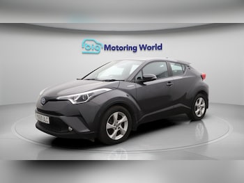 Used Toyota C-HR 2019 for sale - 76727220: Photo
