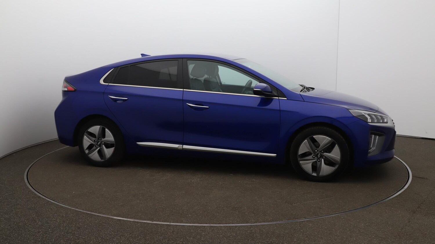 Vehicle 48