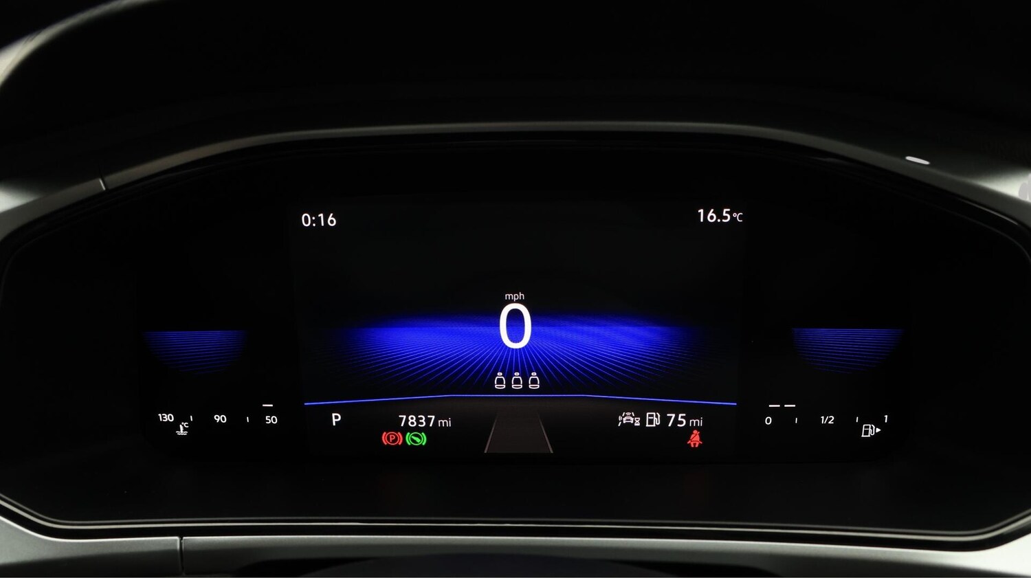 Used Volkswagen T-Roc 2024 for sale - 76743290: Photo 11