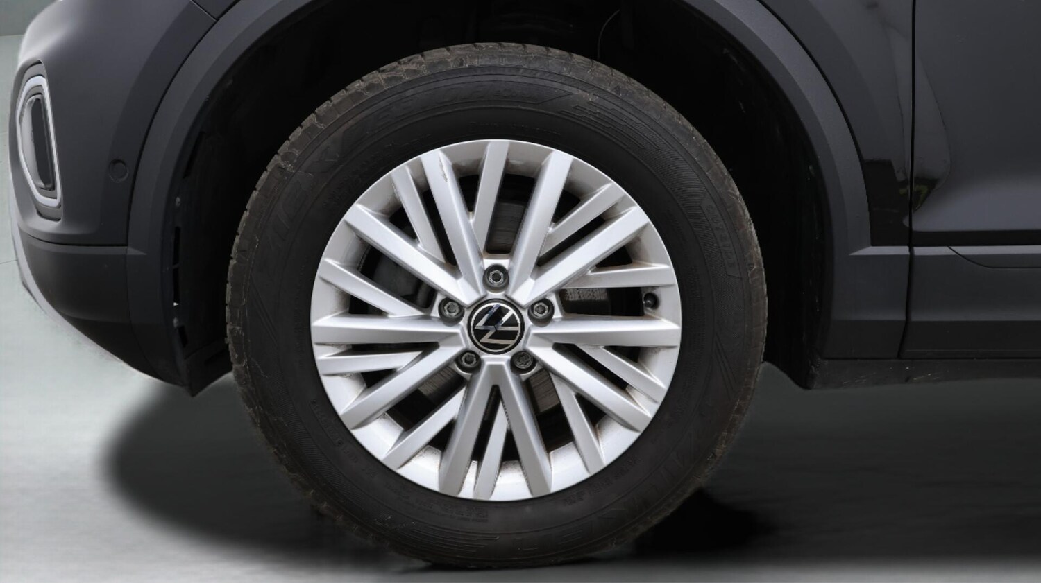 Used Volkswagen T-Roc 2024 for sale - 76743290: Photo 19