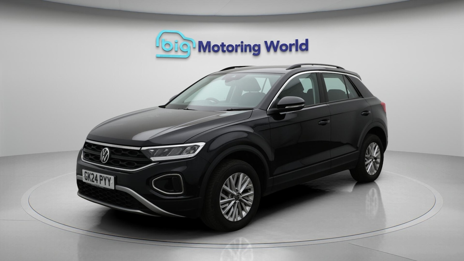 Used Volkswagen T-Roc 2024 for sale - 76743290: Photo 4