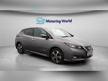 Used Nissan Leaf 2021 for sale - 76099204: Photo 2