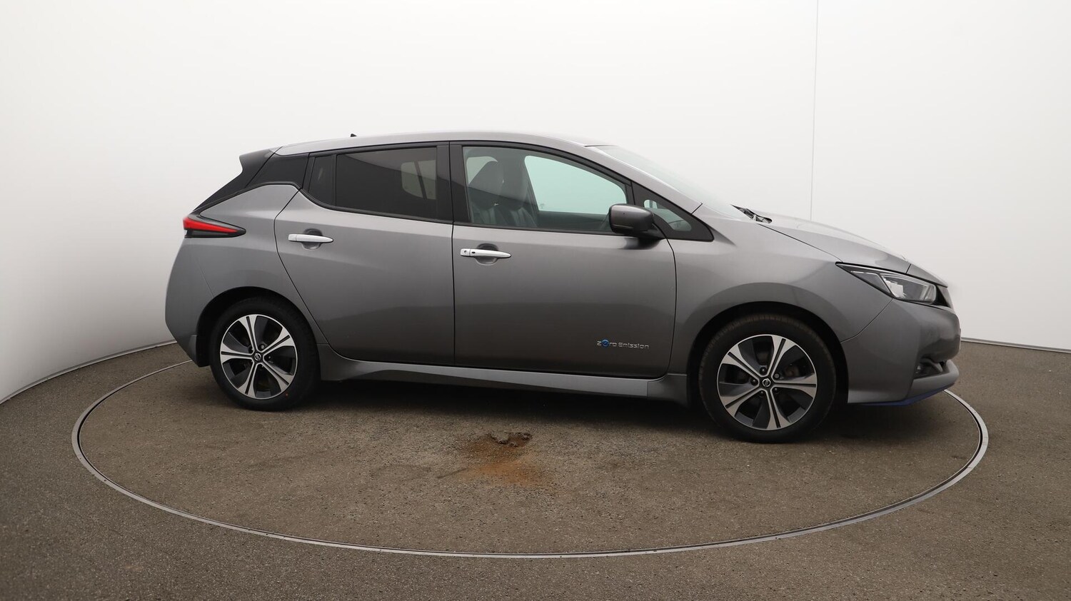 Used Nissan Leaf 2021 for sale - 76099204: Photo 36
