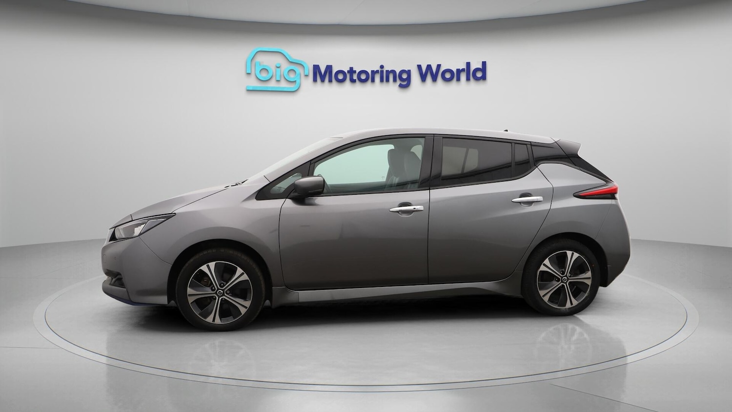 Used Nissan Leaf 2021 for sale - 76099204: Photo 5