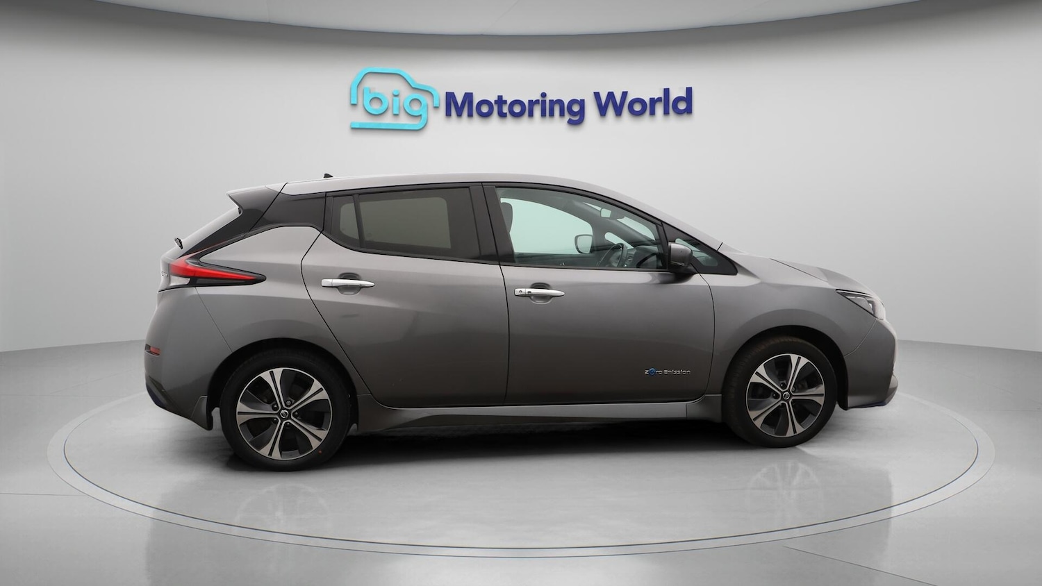 Used Nissan Leaf 2021 for sale - 76099204: Photo 9