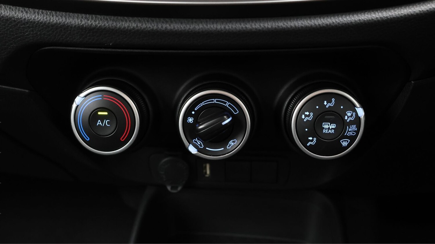 Used Toyota Aygo X 2023 for sale - 77258027: Photo 12