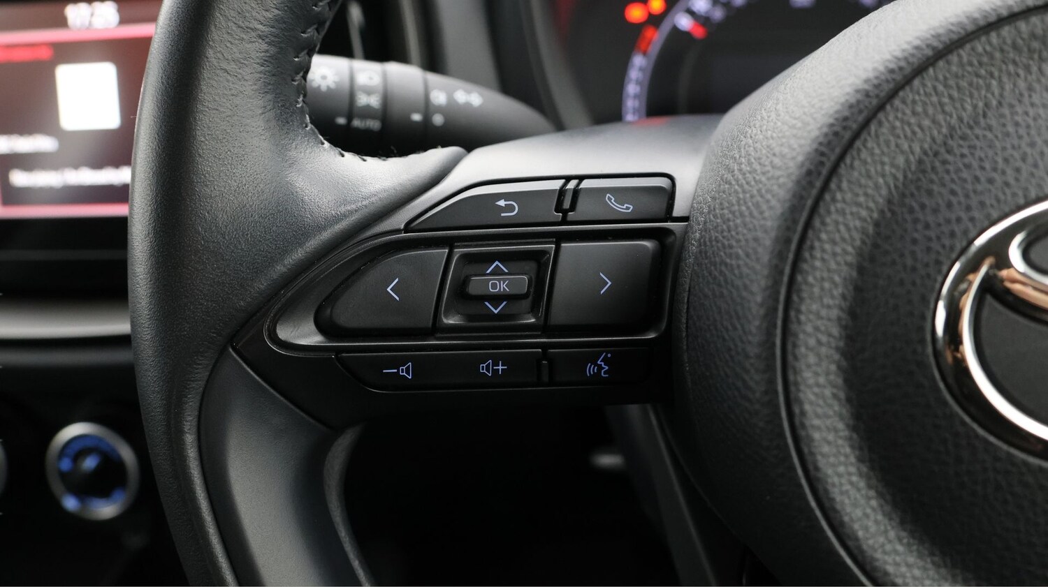 Used Toyota Aygo X 2023 for sale - 77258027: Photo 21