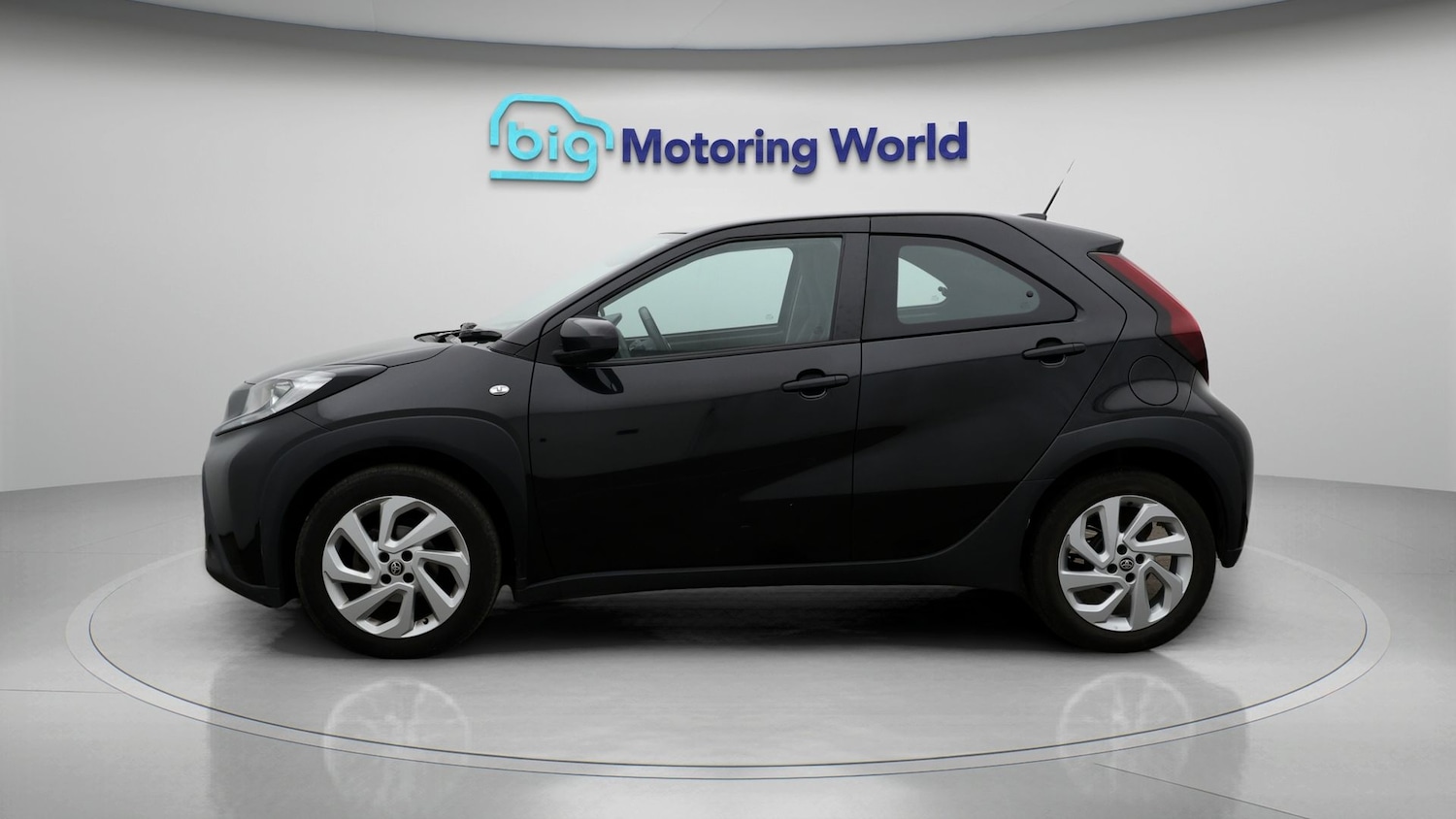Used Toyota Aygo X 2023 for sale - 77258027: Photo 4