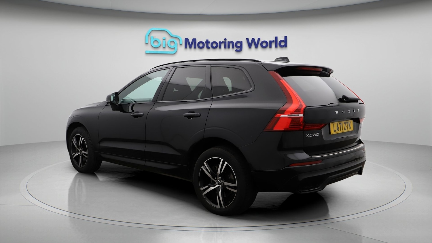 Used Volvo XC60 2022 for sale - 77329404: Photo 5