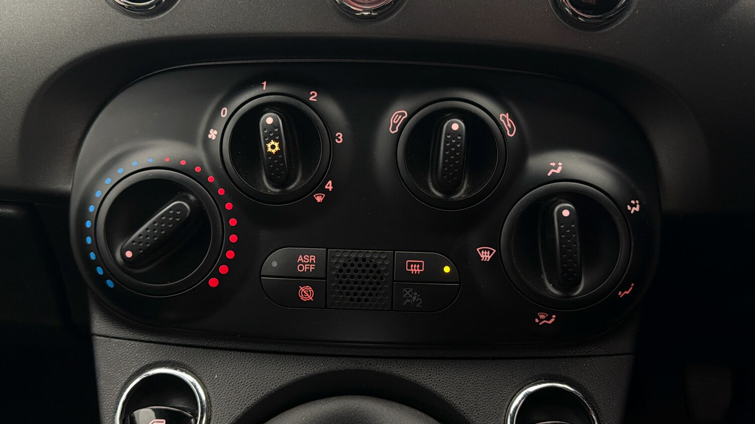 Used Fiat 500 2019 for sale - 77813021: Photo 11