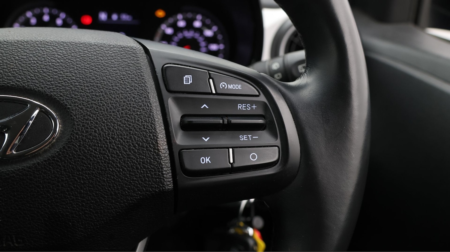 Used Hyundai i10 2022 for sale - 77536321: Photo 25