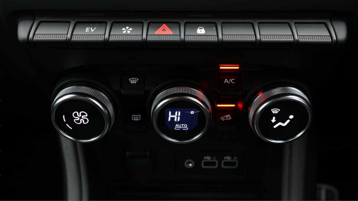 Used Renault Captur 2024 for sale - 77199276: Photo 12