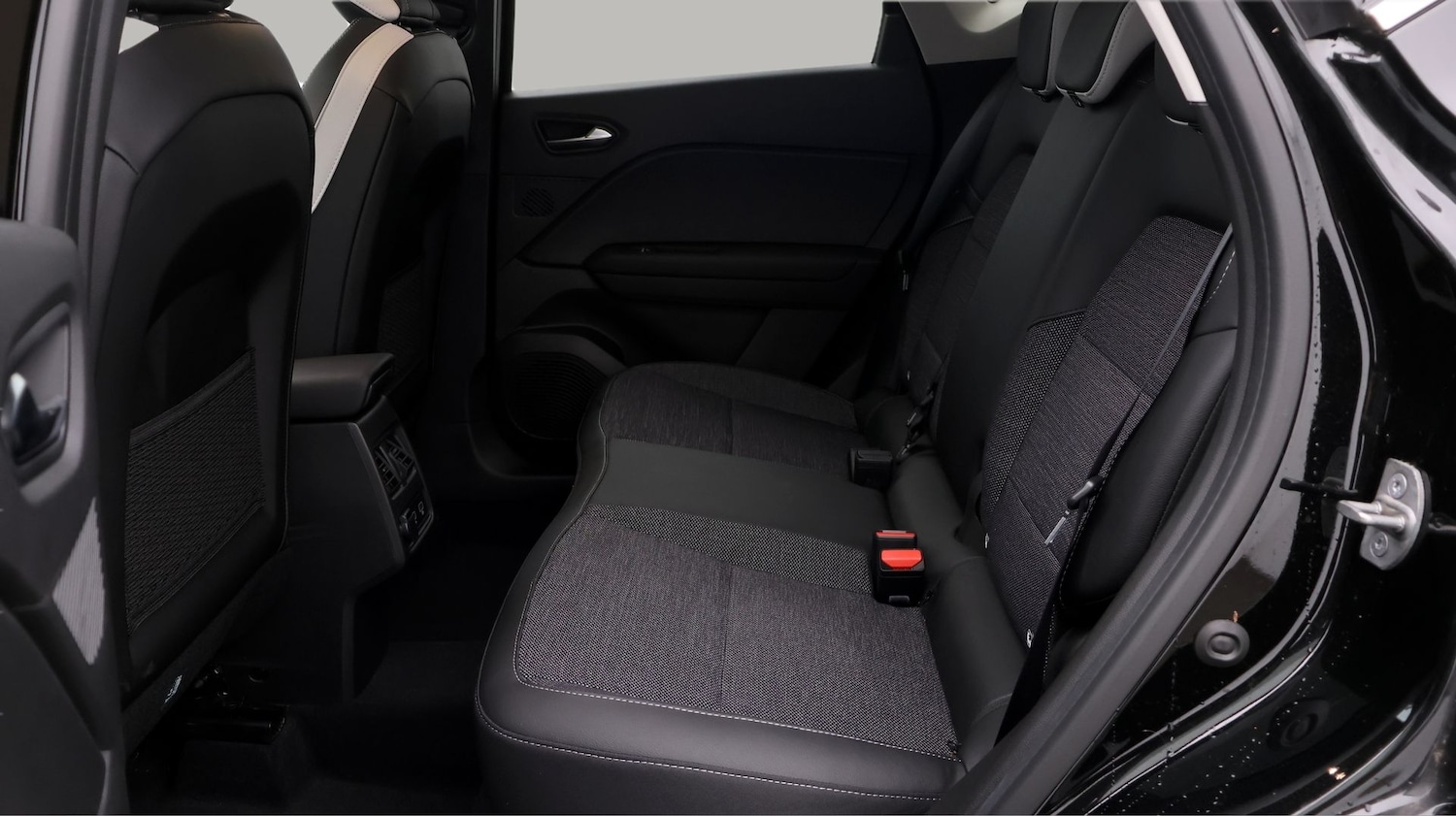 Used Renault Captur 2024 for sale - 77199276: Photo 16