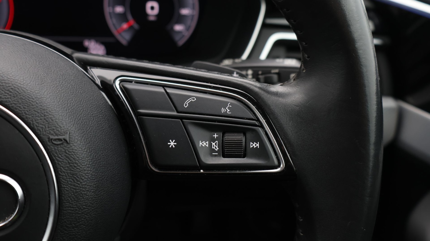 Used Audi A4 Allroad 2020 for sale - 77747558: Photo 28