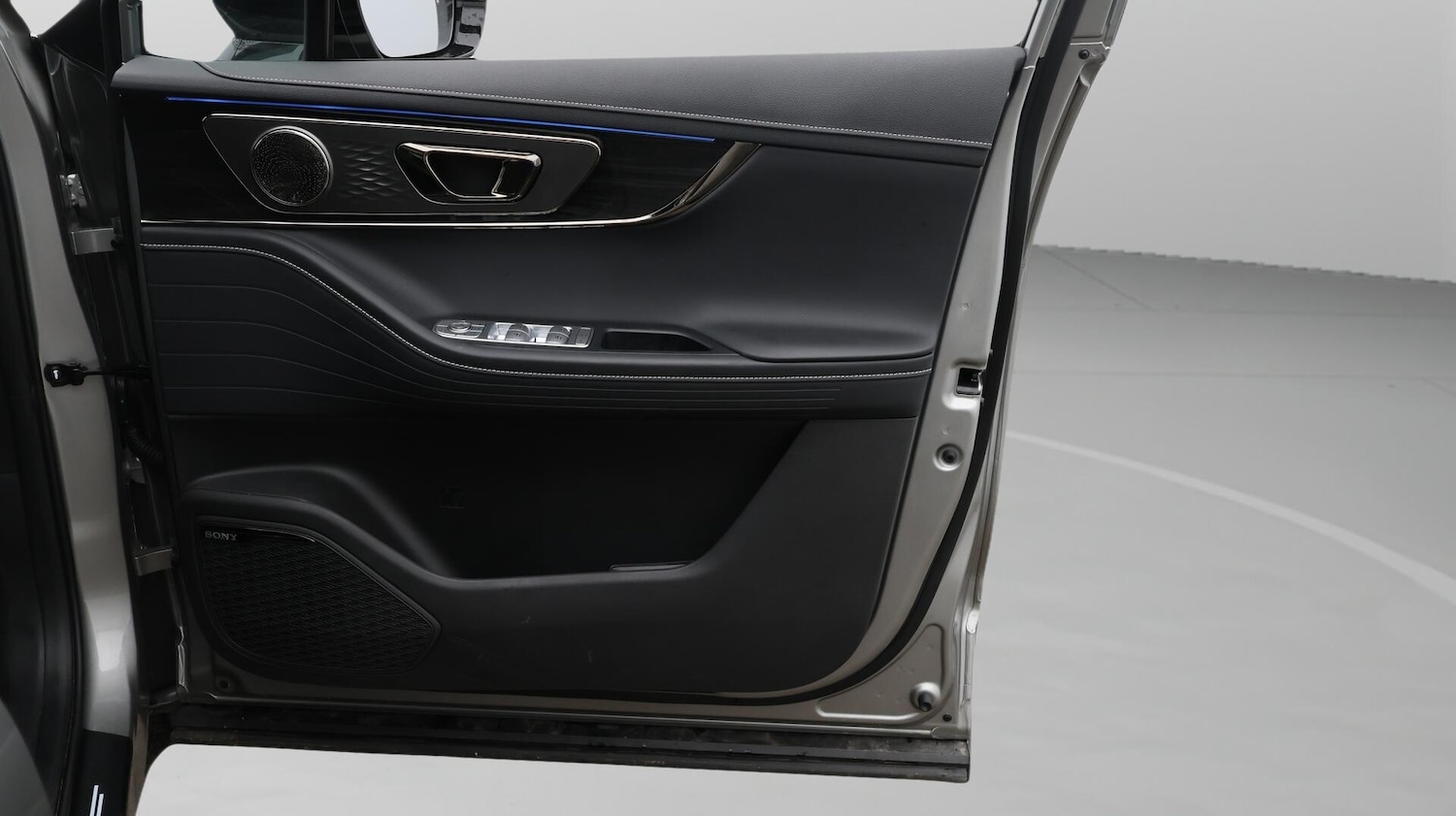 Used Omoda OMODA E5 2025 for sale - 76537911: Photo 16