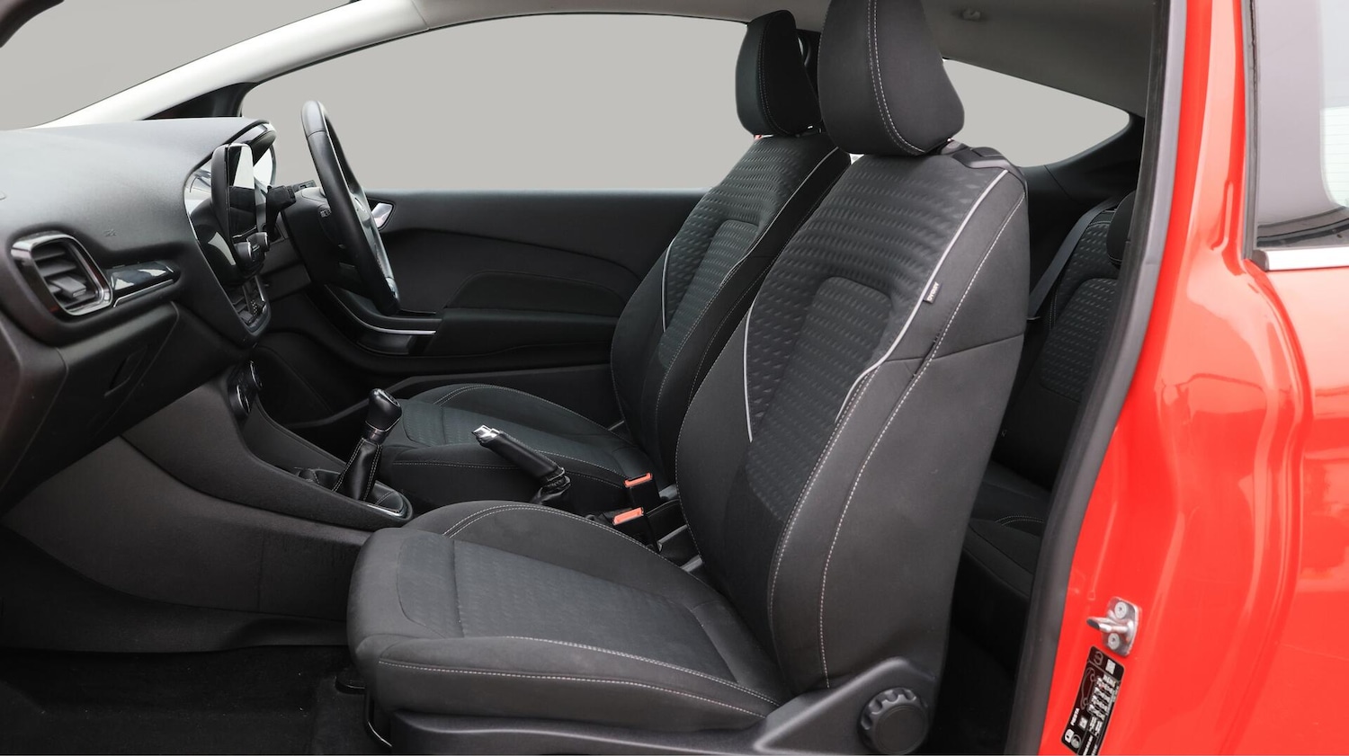 Used Ford Fiesta 2018 for sale - 76432346: Photo 15