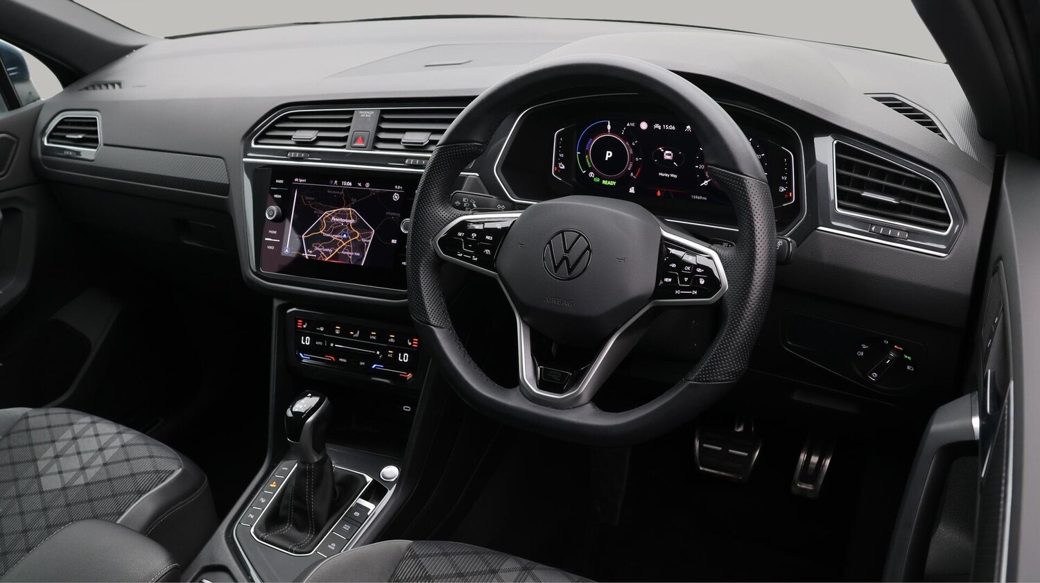 Used Volkswagen Tiguan for sale - 76728543: Photo 10