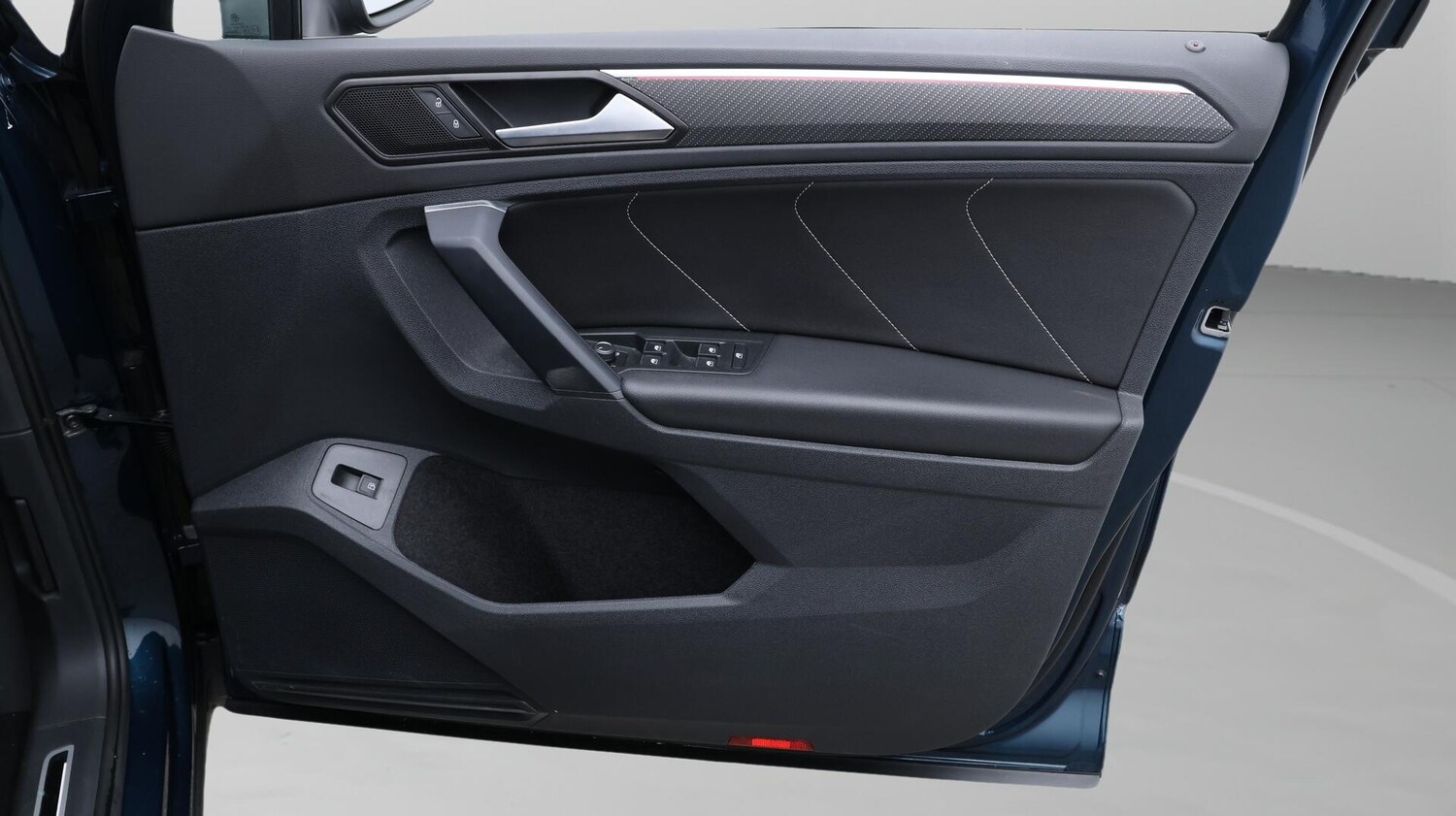 Used Volkswagen Tiguan for sale - 76728543: Photo 16