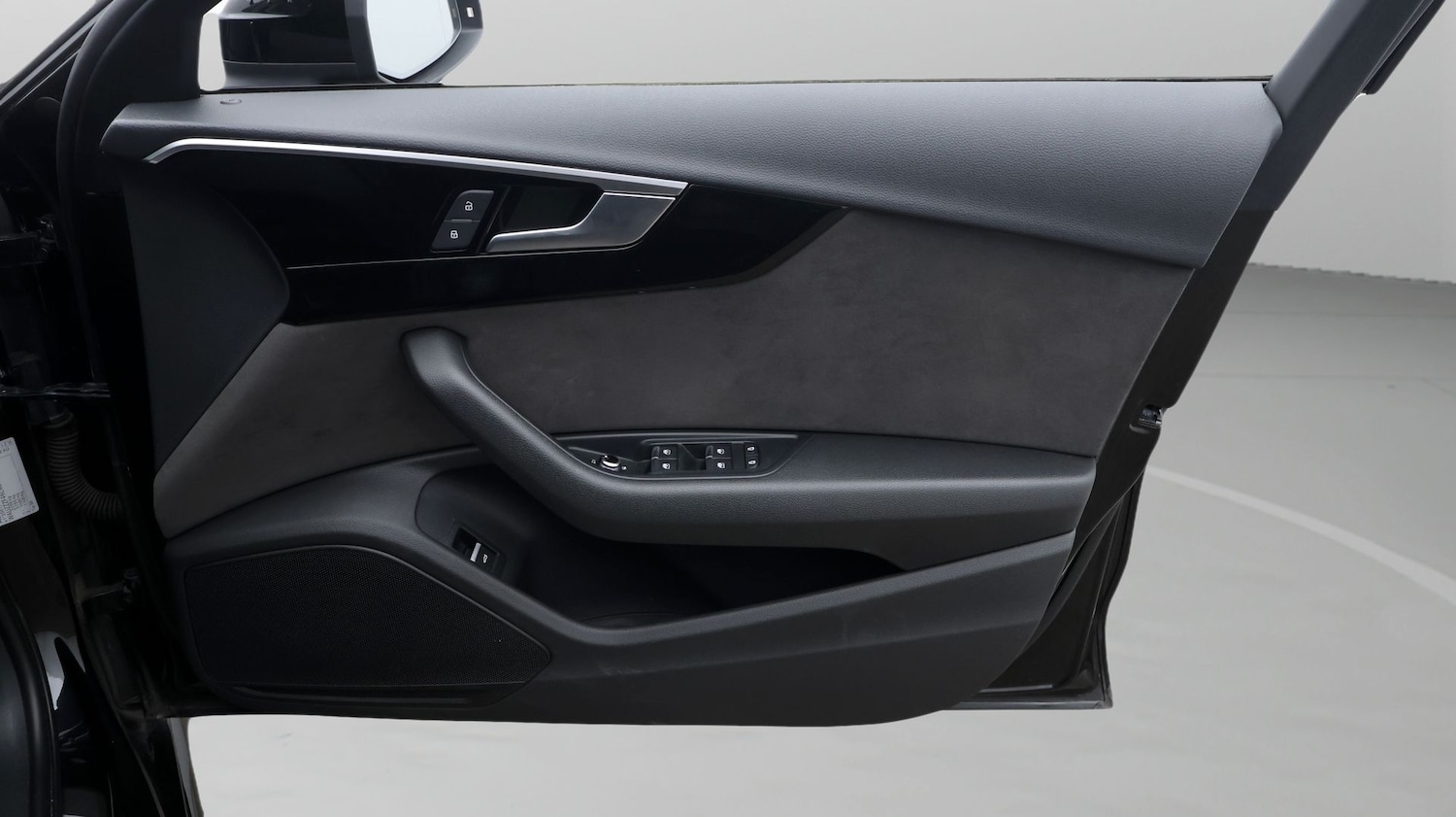 Used Audi A4 2019 for sale - 77983844: Photo 15