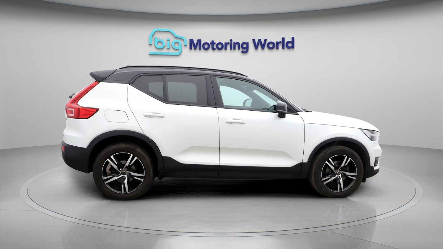 Used Volvo XC40 2021 for sale - 77310406: Photo 8