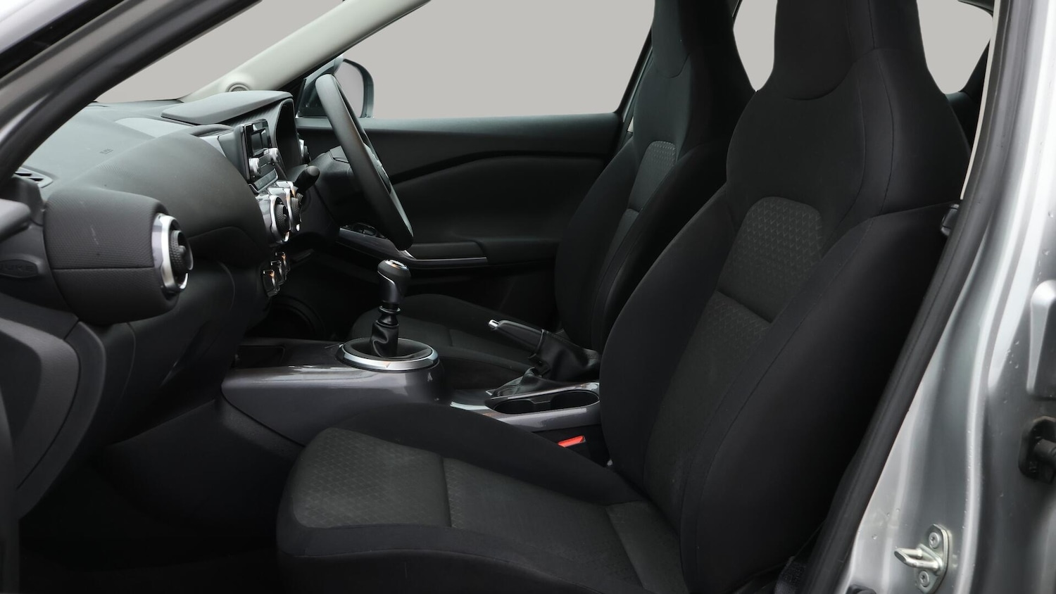 Used Nissan Juke 2023 for sale - 76136168: Photo 15