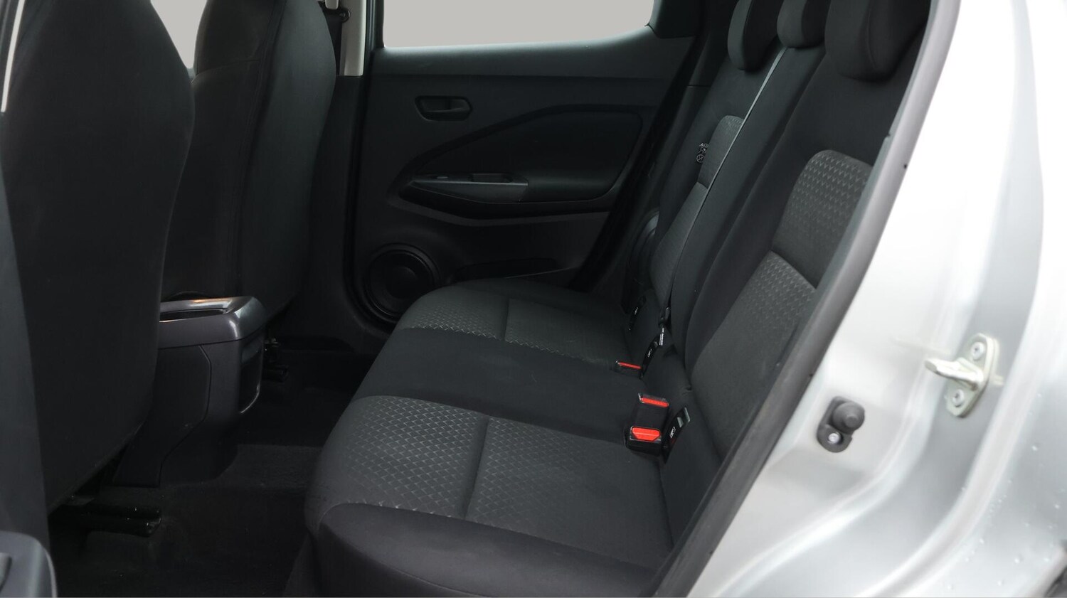 Used Nissan Juke 2023 for sale - 76136168: Photo 17