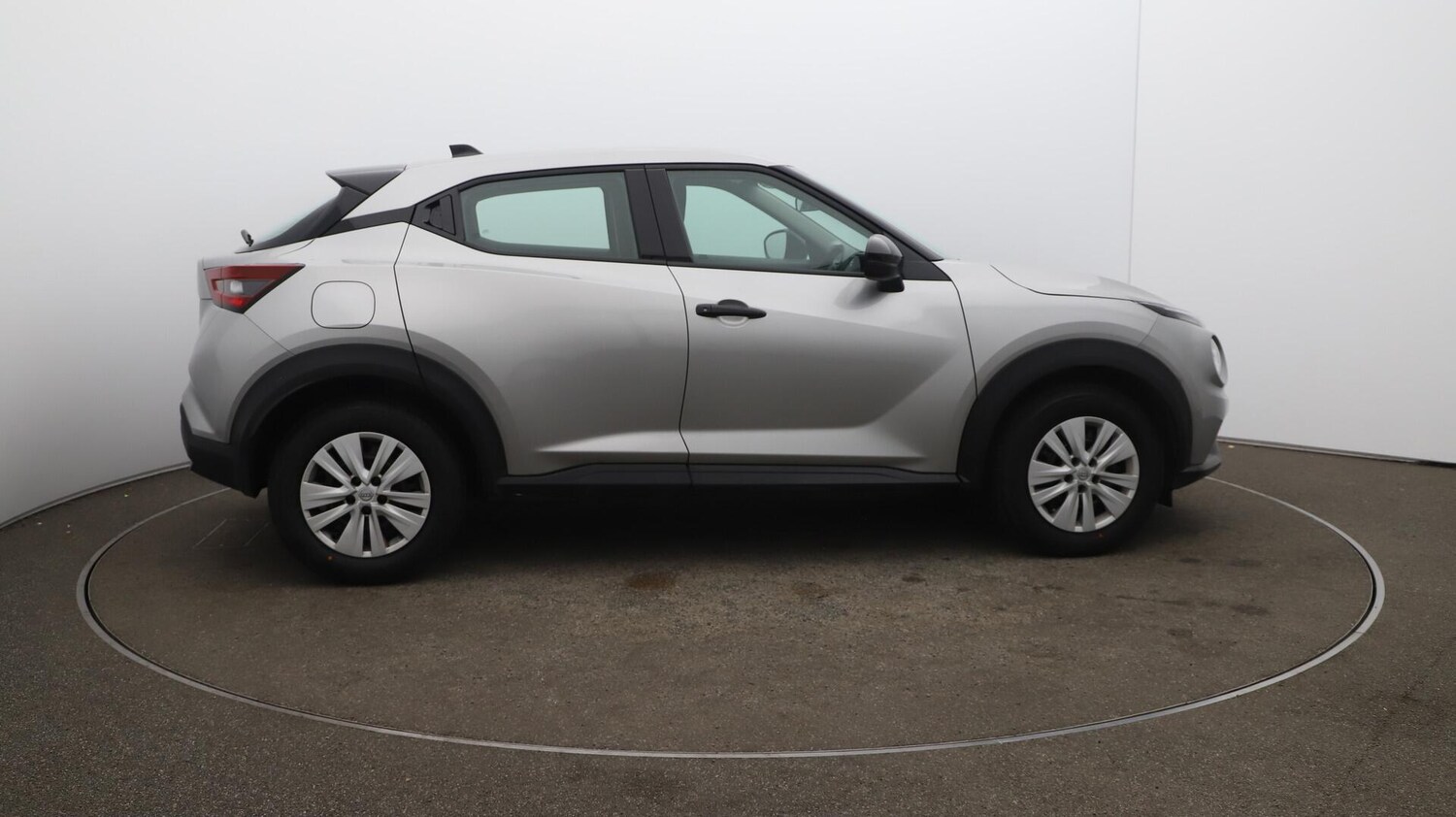 Used Nissan Juke 2023 for sale - 76136168: Photo 49