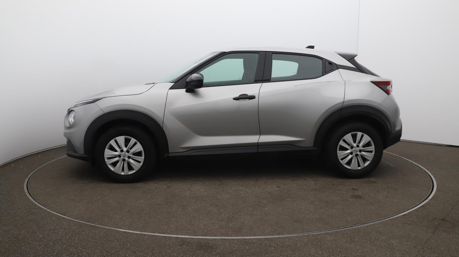 Used Nissan Juke 2023 for sale - 76136168: Photo 64