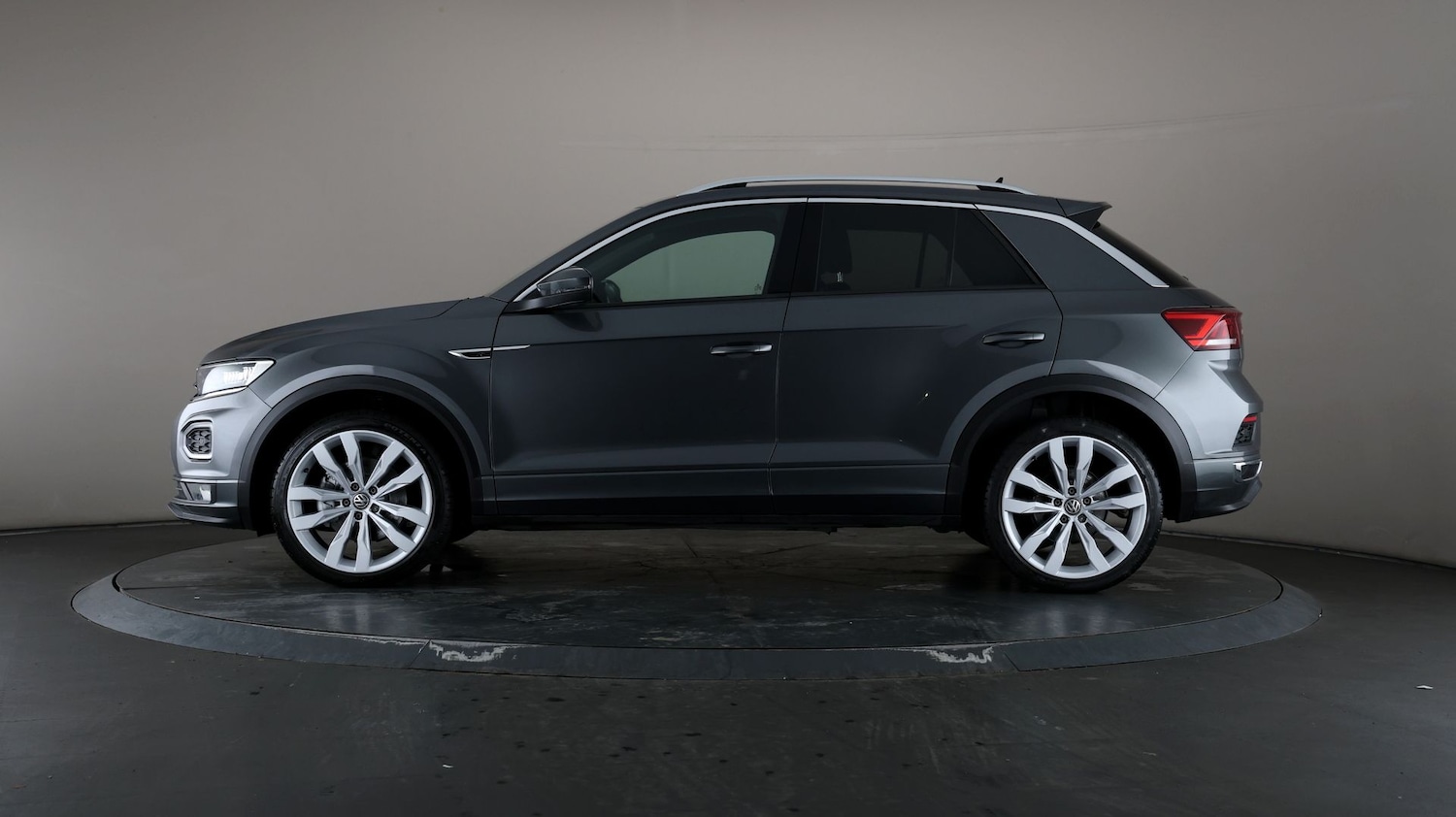Used Volkswagen T-Roc 2020 for sale - 76957045: Photo 32