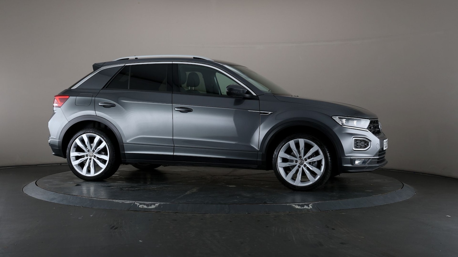 Used Volkswagen T-Roc 2020 for sale - 76957045: Photo 53