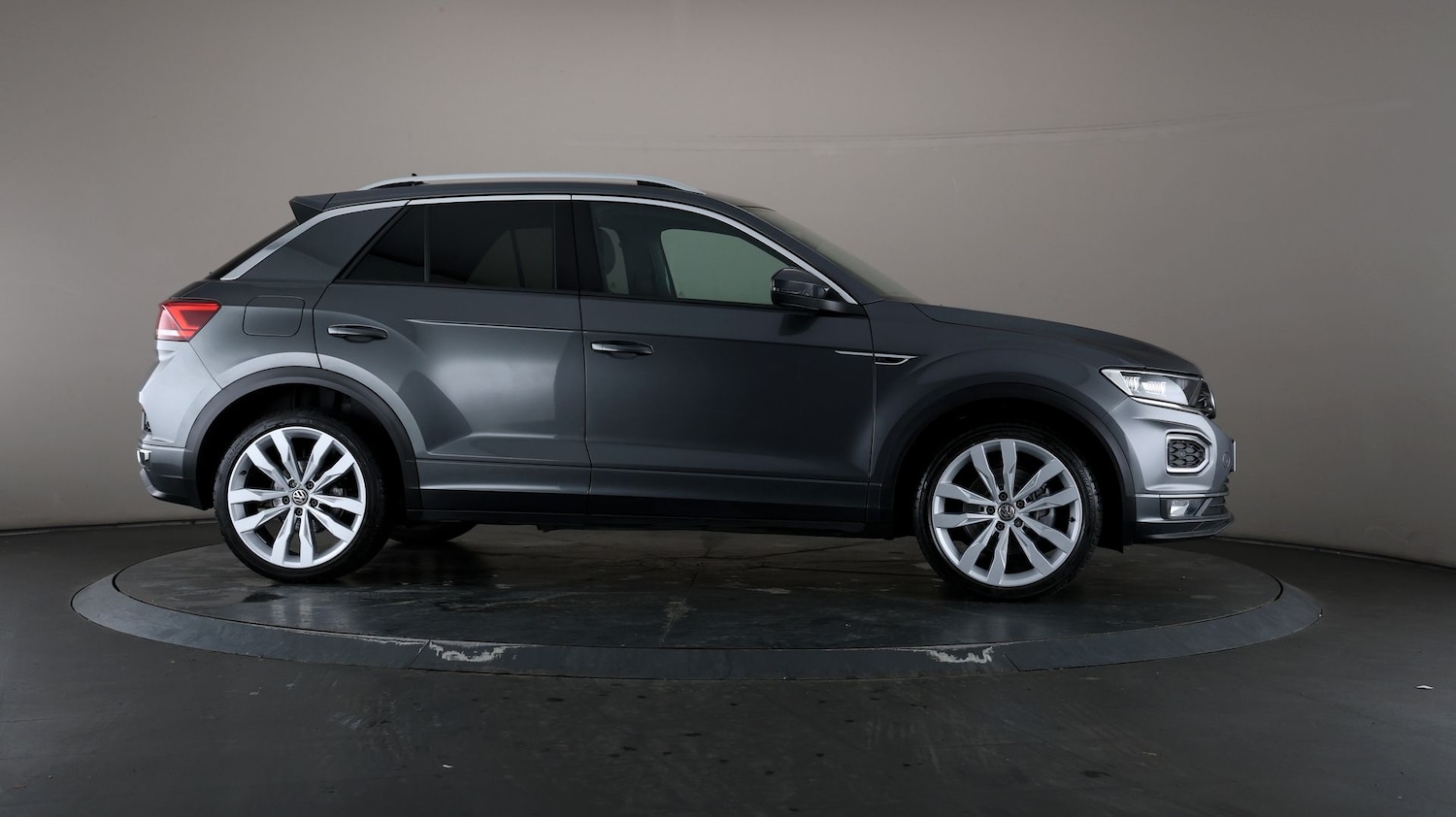 Used Volkswagen T-Roc 2020 for sale - 76957045: Photo 54