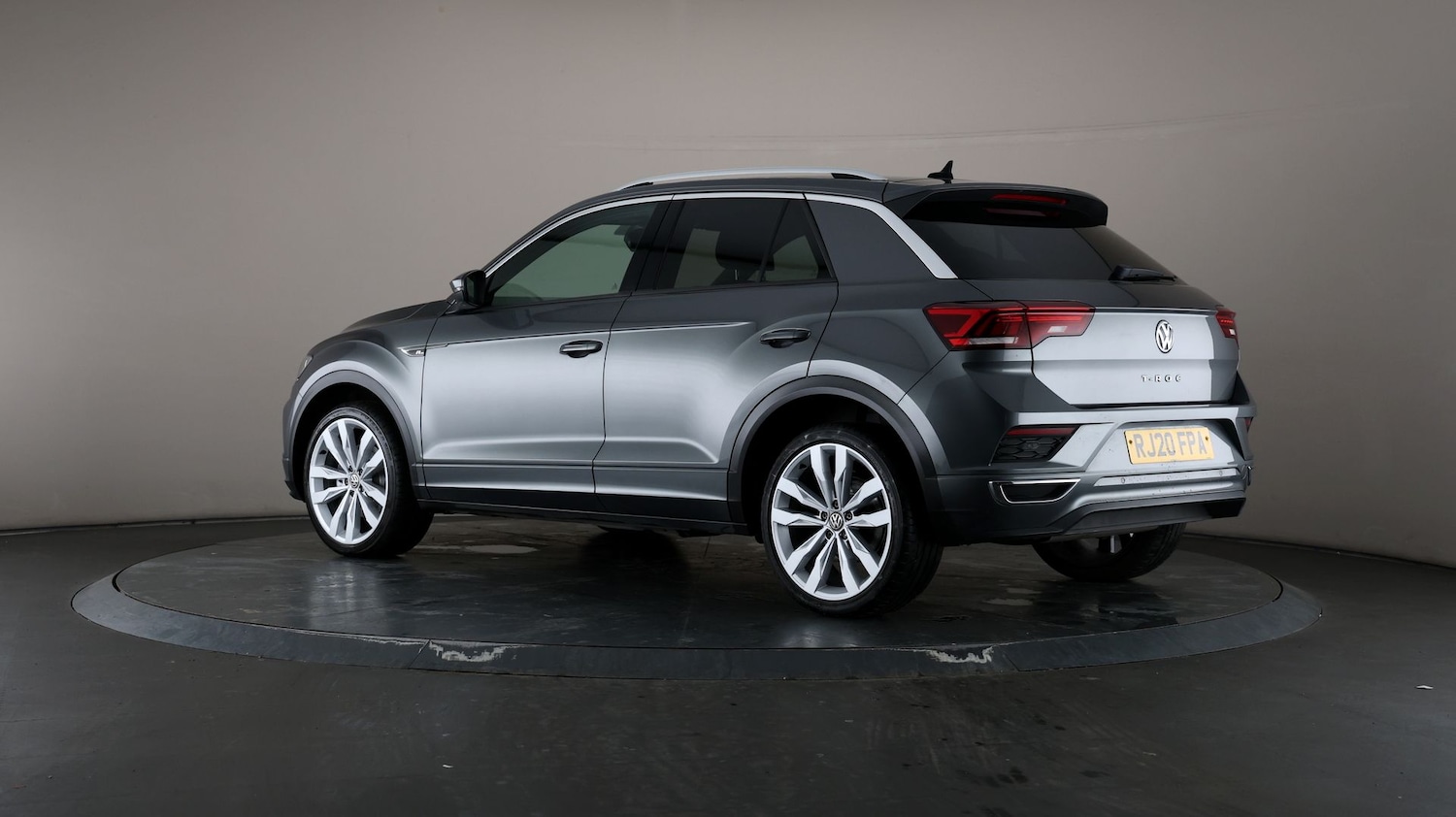 Used Volkswagen T-Roc 2020 for sale - 76957045: Photo 69