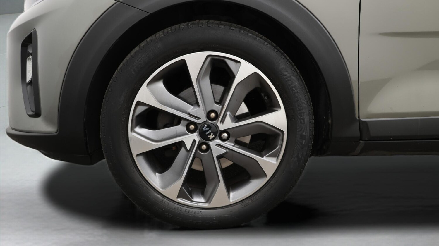 Used Kia Stonic 2020 for sale - 76059651: Photo 19